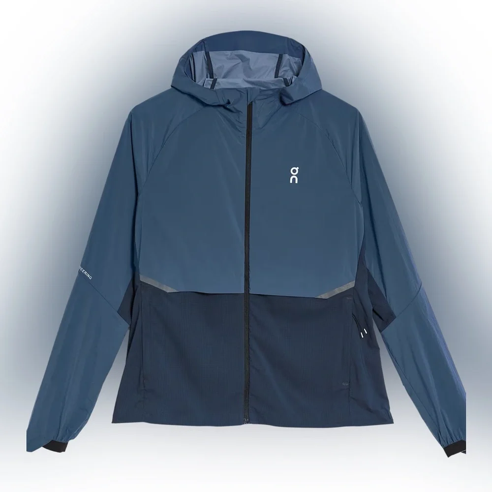 On Running Two-Tone Navy and Black Lightweight Running Jacket - Picture 15 of 16